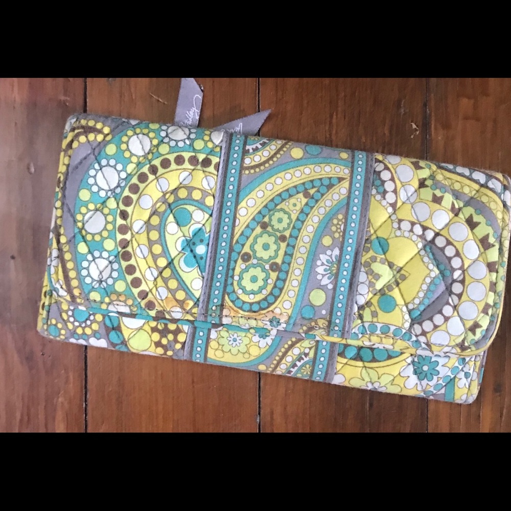 Vera Bradley Tri-fold Waller